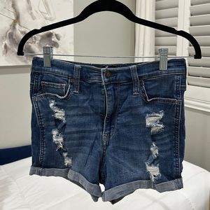 High Rise Ripped Jean Shorts !